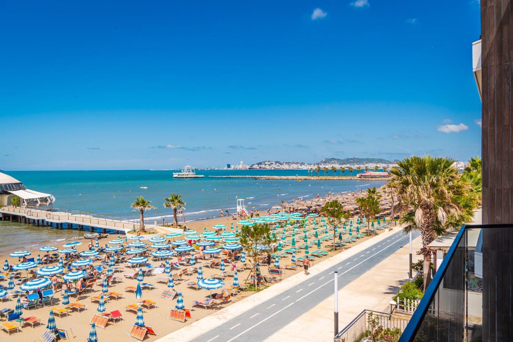 Sea View Apartments Eldo Durres Luaran gambar
