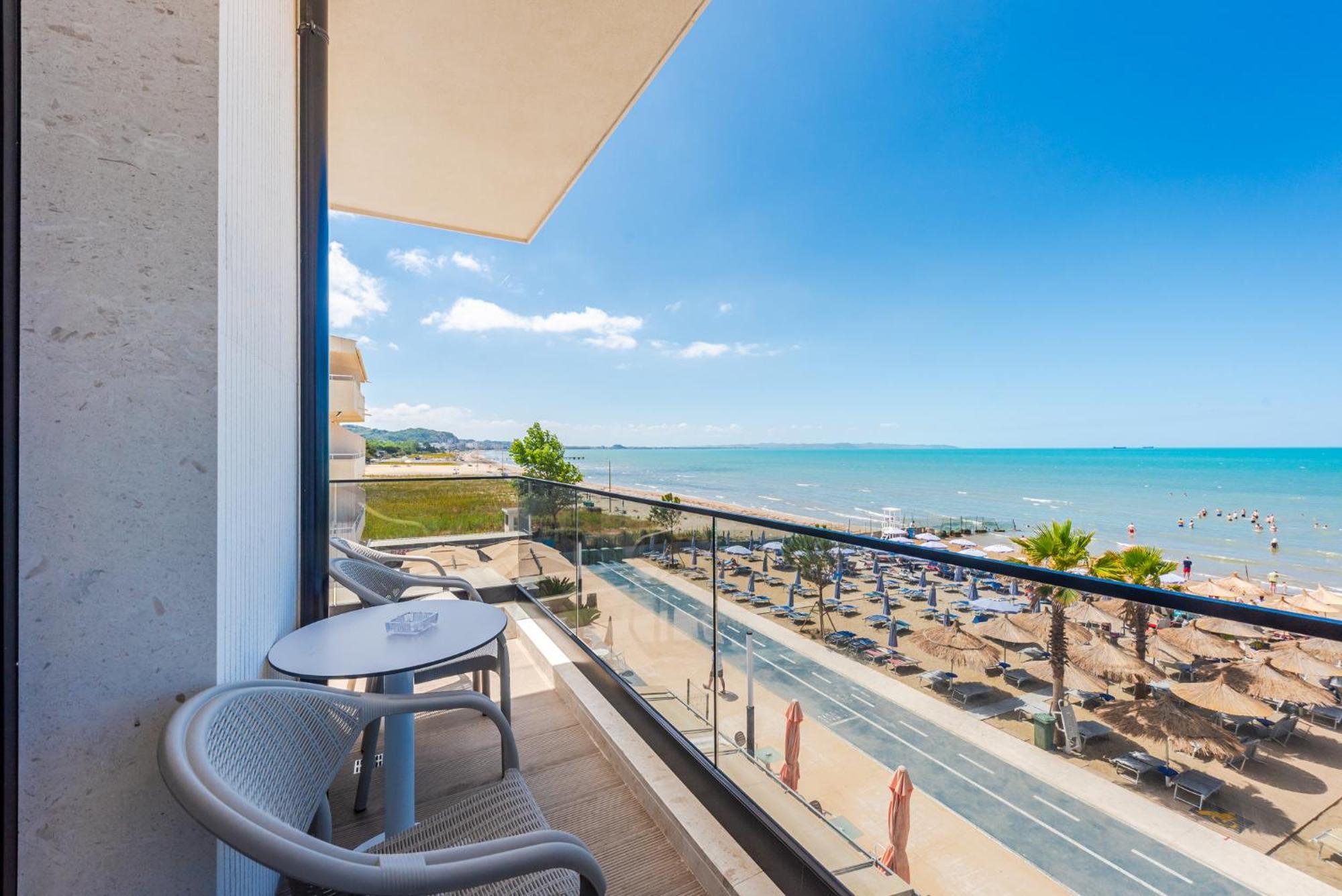 Sea View Apartments Eldo Durres Luaran gambar
